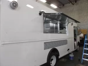 Northwest Fresh - Film Catering Trucks - 18 ft Step Van