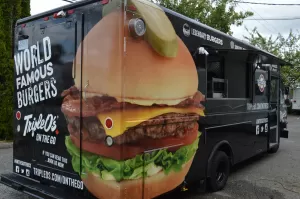 Triple O's #2 - Food Trucks - 18 ft Step Van